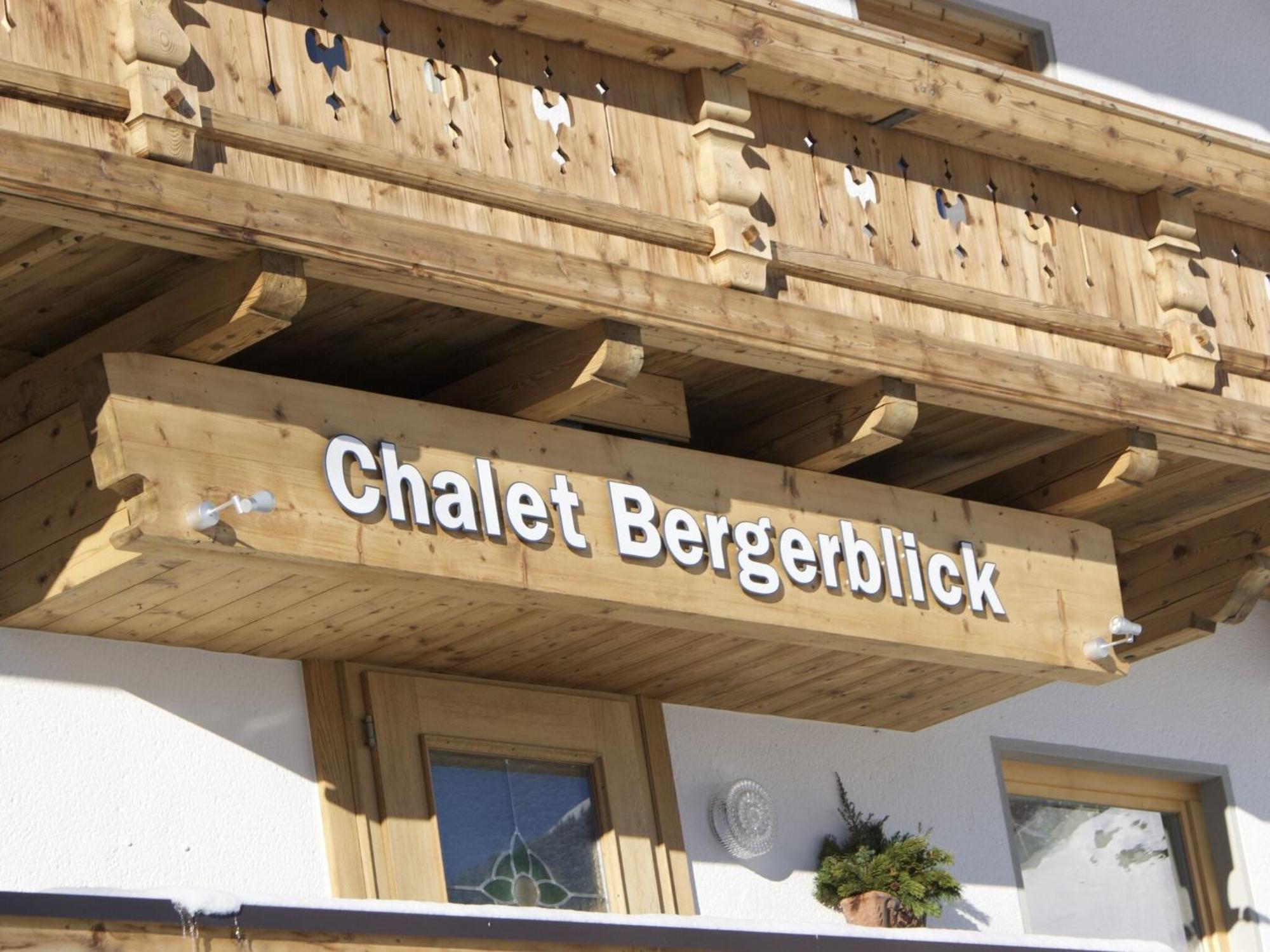 Large luxury chalet near ski area ZillerArena K nigsleiten Konigsleiten Eksteriør bilde